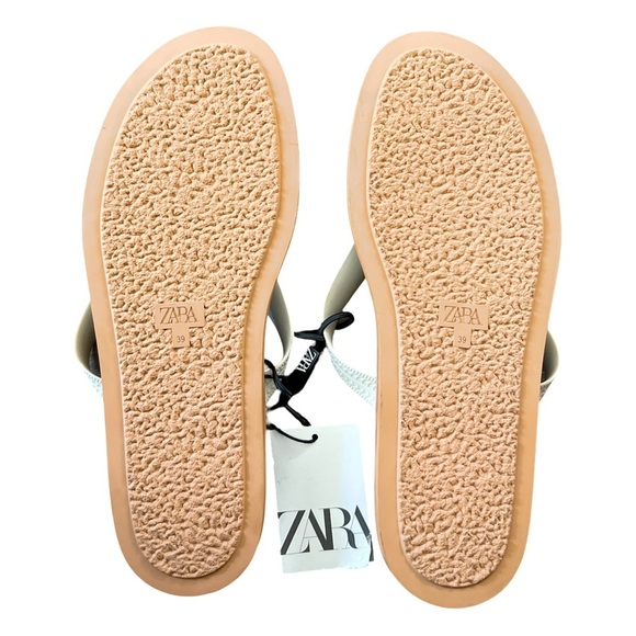 ZARA • Women’s Rubberized Thong Flip Flop Flat Sandals - Picture 4 of 5